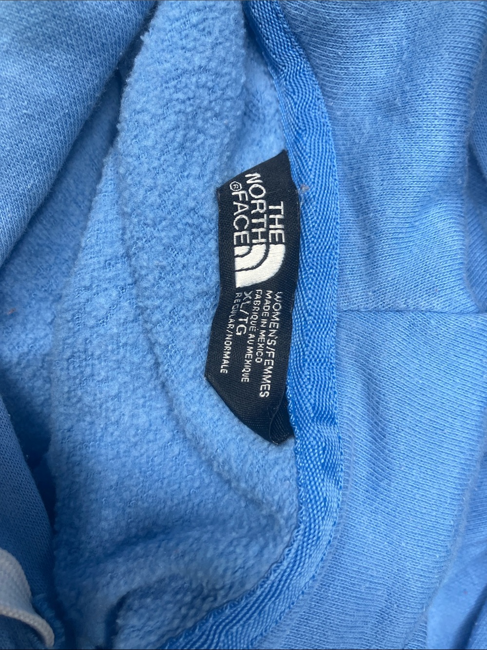2 North Face Hoodies - Picture 4 of 6